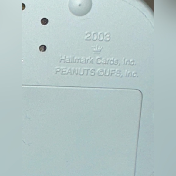 Charlie Brown ornament - Picture 4 of 6